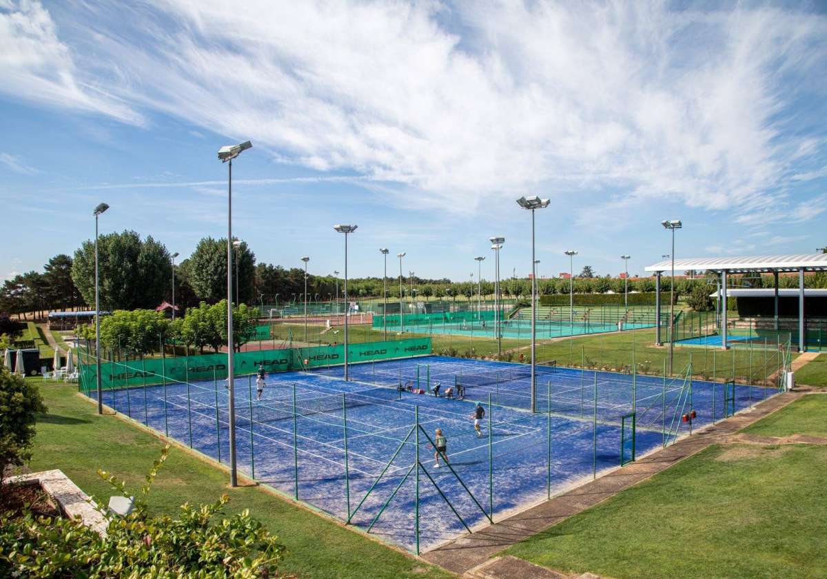 El Real Aero Club de Le�n se incorpora a ACEDYR - ACEDYR, Asociaci�n de Clubes y Entidades Deportivas y Recreativas